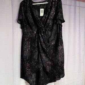 Super cute and sexy Torrid Top!!